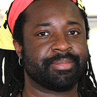 Marlon Džejms Crni Leopard, crveni Vuk